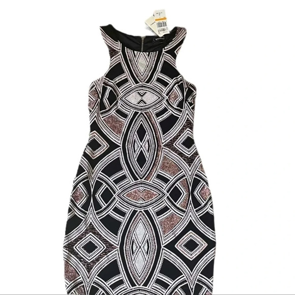 NWT SPEACHLESS Sleeveless Round Neck Dress Size 7 - Picture 1 of 8